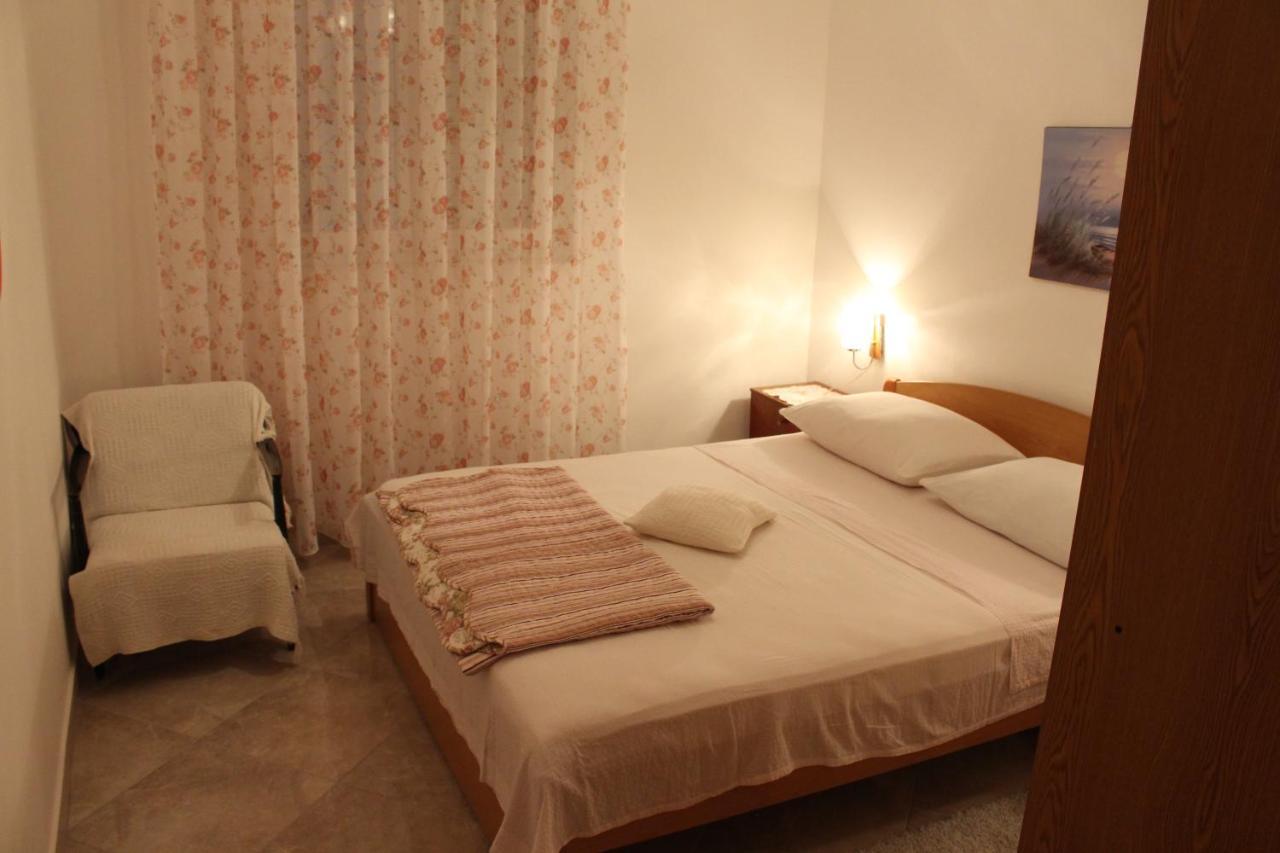 Apartmani Milisa L Primosten Exterior photo